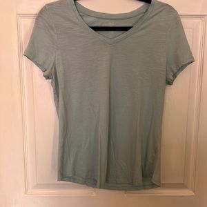 Light blue women’s v neck t shirt falls creek size medium